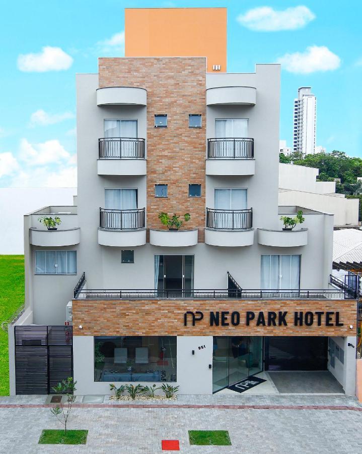 Neo Park Hotel Maringá Exterior photo